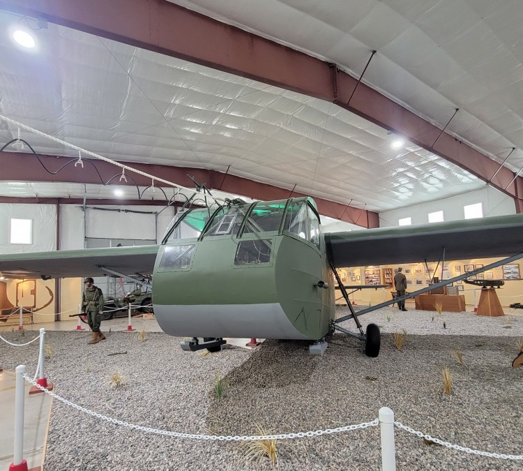 world-war-ii-glider-and-military-museum-photo